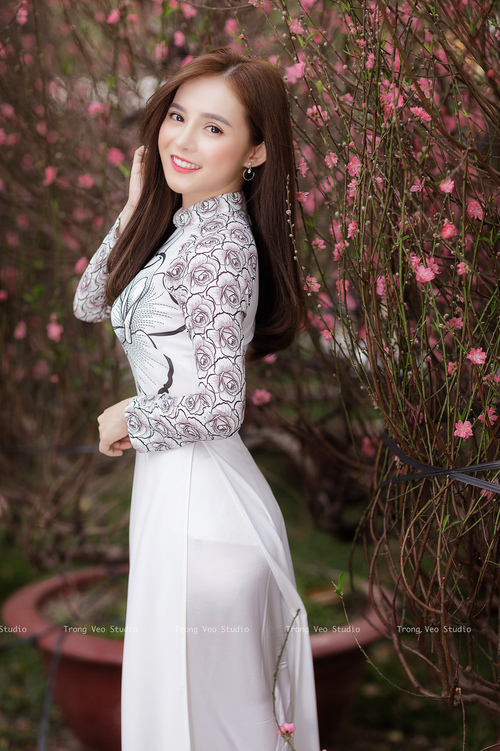 “一触即发：决赛倒计时，冠军只差一步之遥”，比赛一触即发是什么意思
