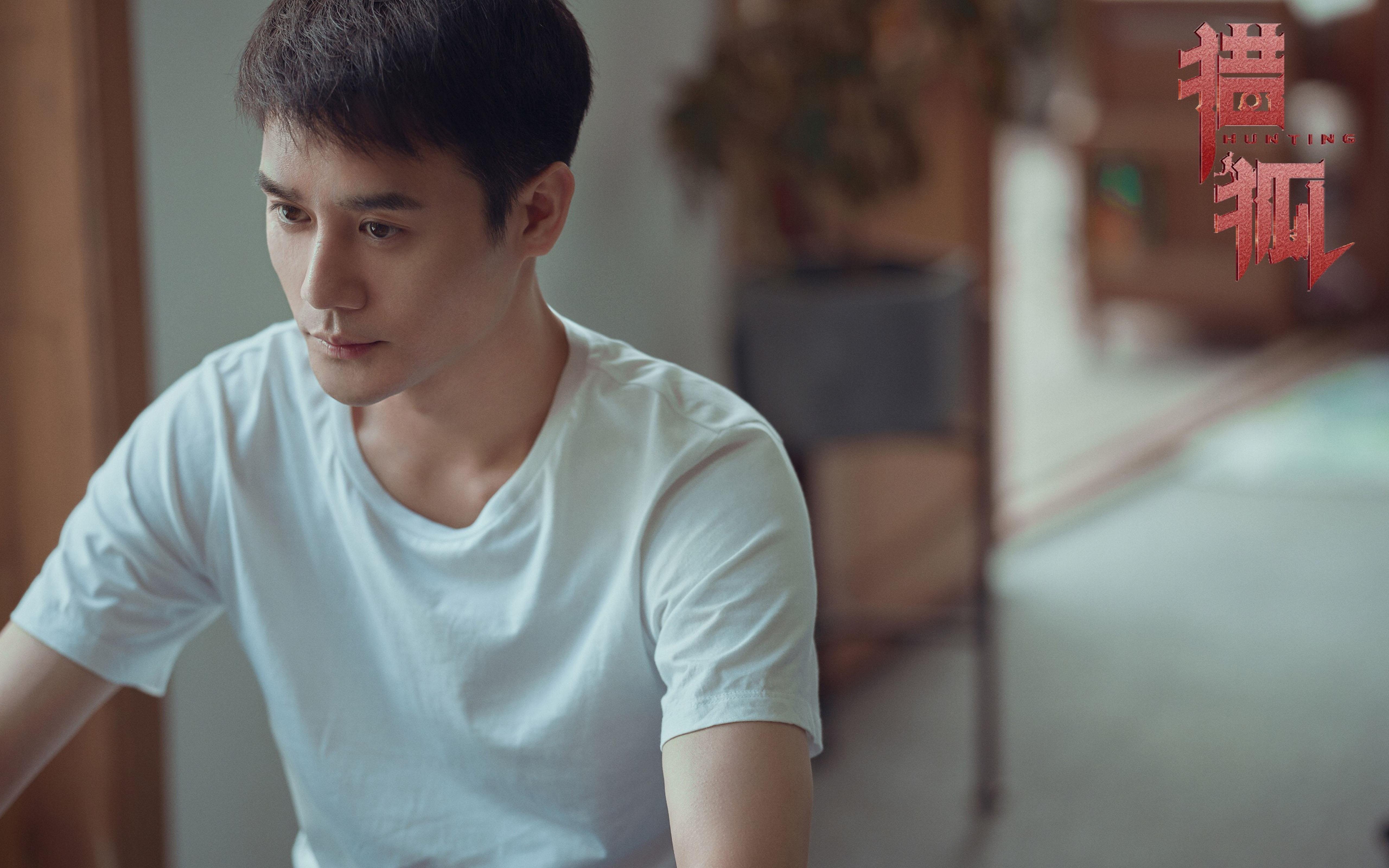 德国男子跳水选手在双人10米跳台比赛中获得银牌，德国女子双人跳水