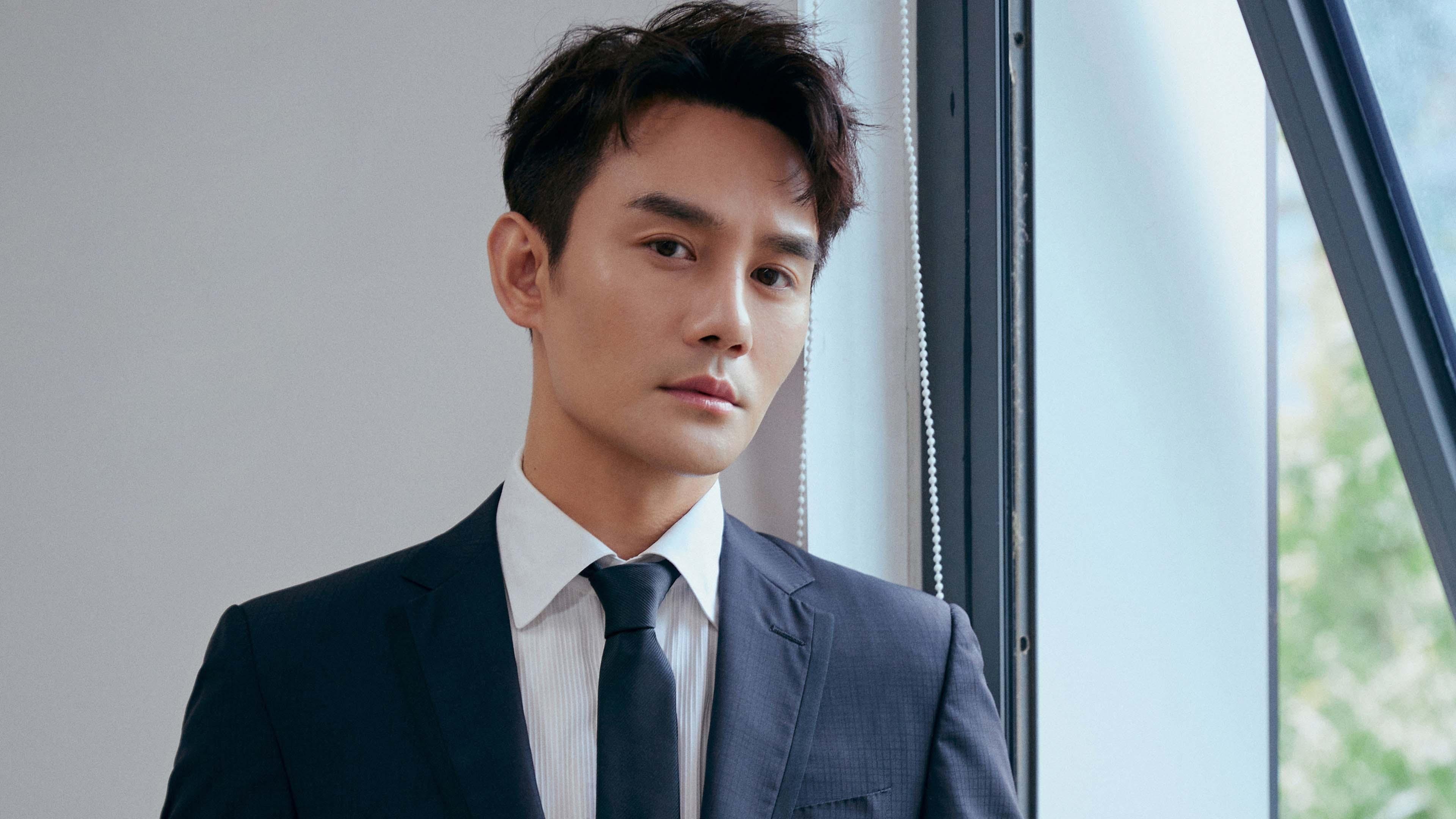 朱婷现身大学讲座鼓励热爱体育，朱婷接受采访视频2020