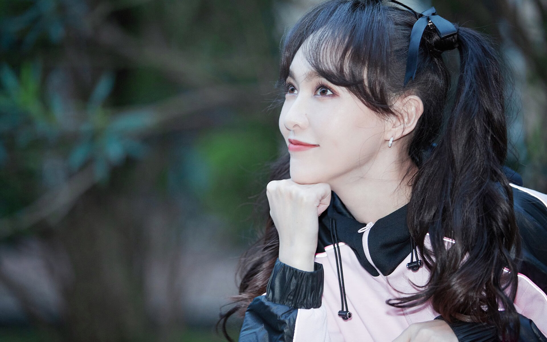 -维尔·冯·威克：作为进攻核心，强攻敌方防线带来全场焦点，冯·魏克斯